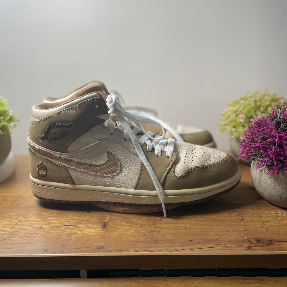 Nike Jordan 1’s